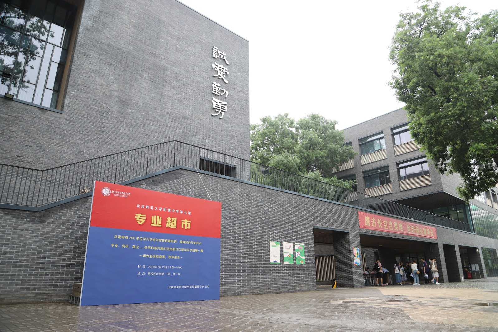 圖1.JPG